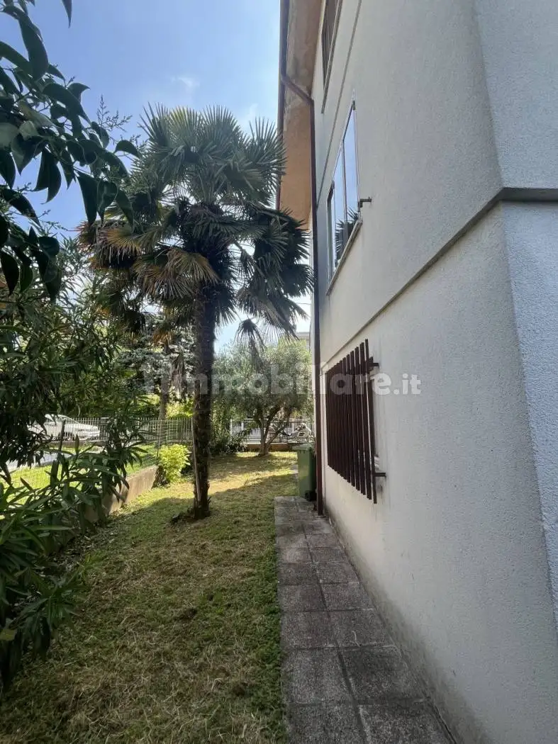 Villa bifamiliare via Asiago, Centro Storico, Este - foto 2