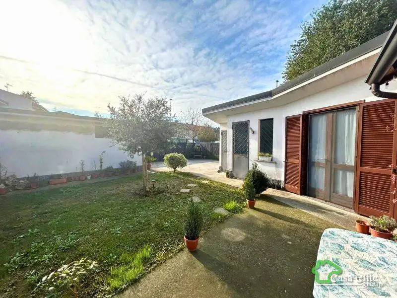 Villa bifamiliare via Don Giovanni Minzoni 7, Mairano, Casaletto Lodigiano - foto 5