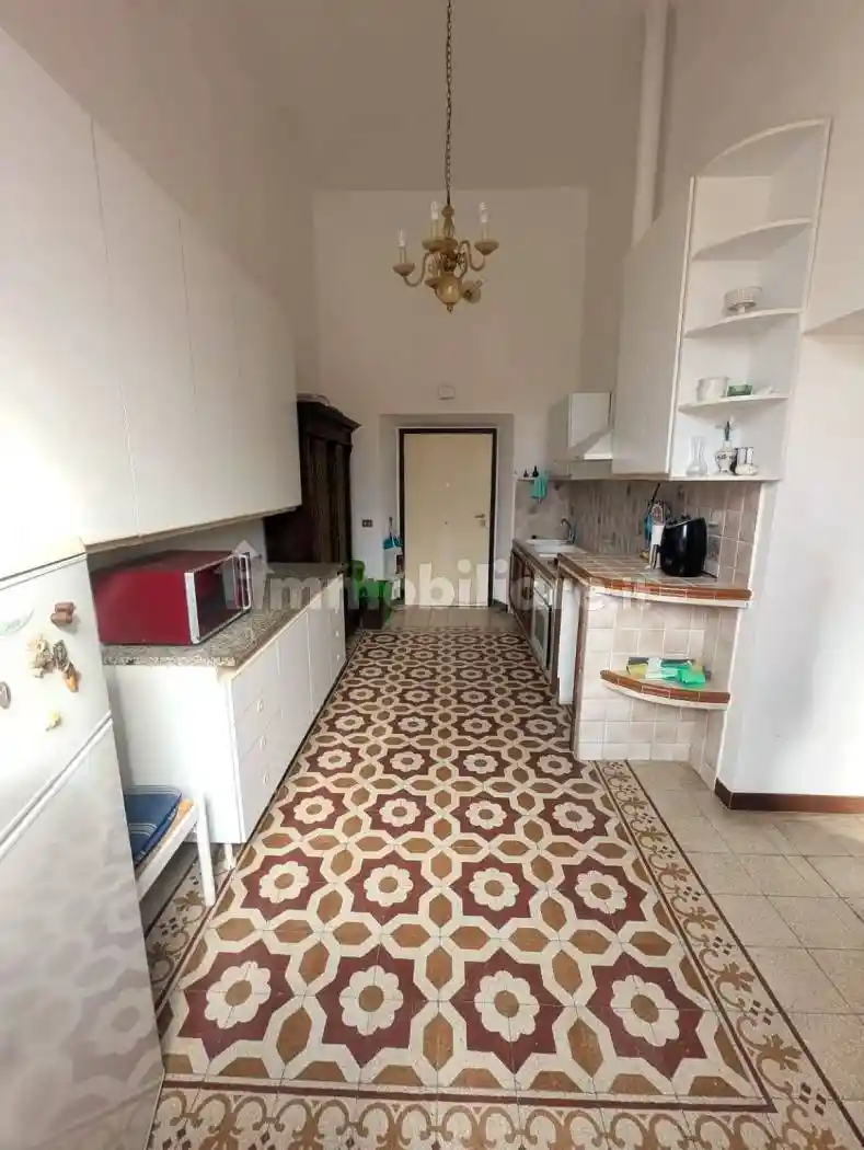 Quadrilocale piazza della Repubblica, Centro, Terracina - foto 2