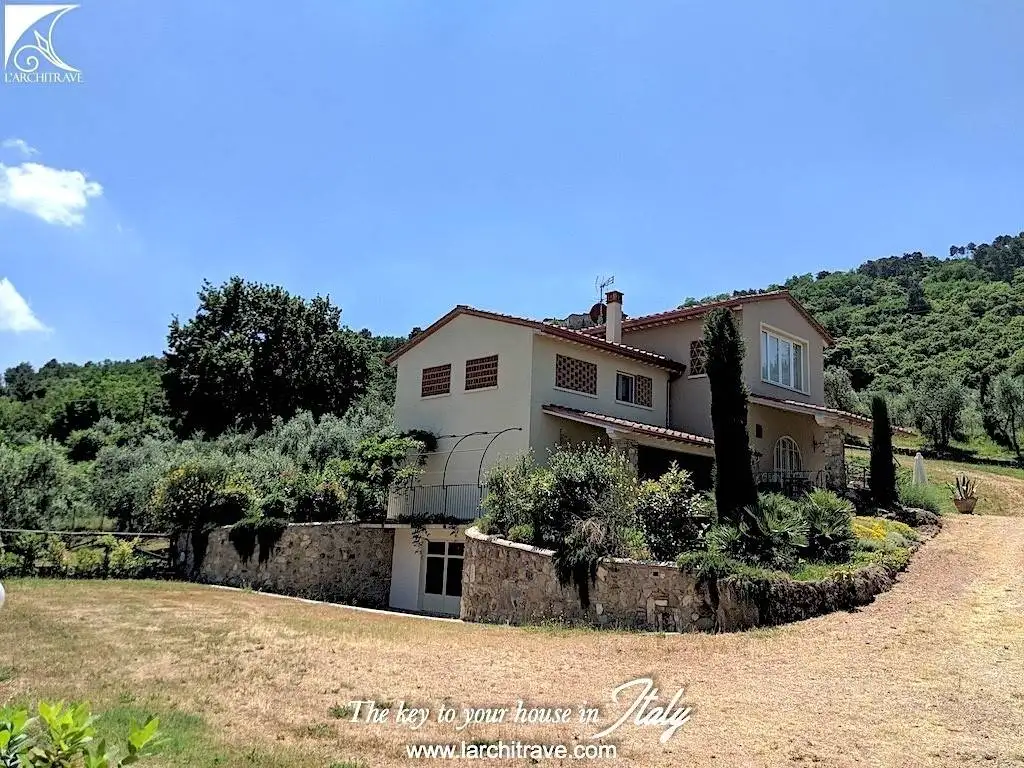 Villa in vendita a Chianni