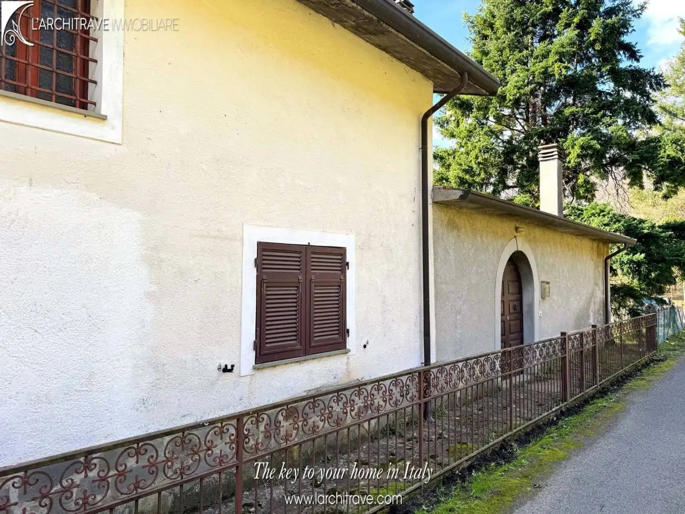 Villetta a schiera in vendita a Comano