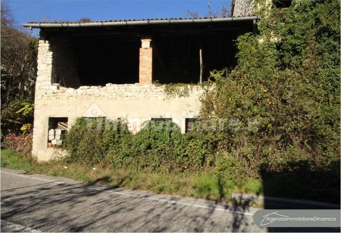 Rustico - Casale in vendita a Miane
