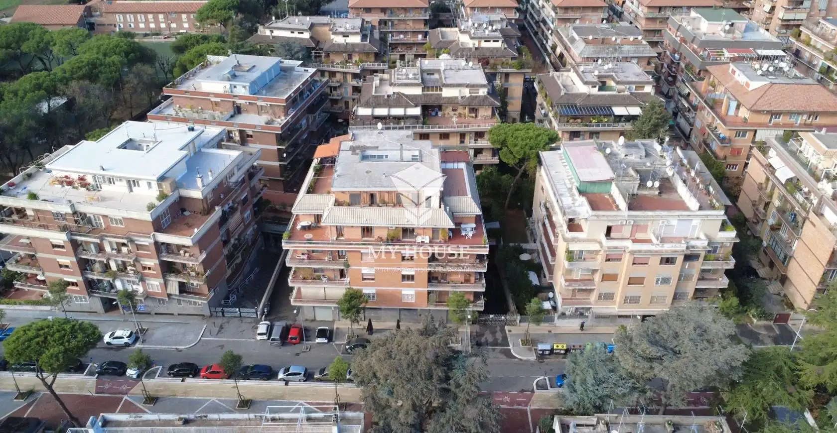 Appartamento in vendita a Roma