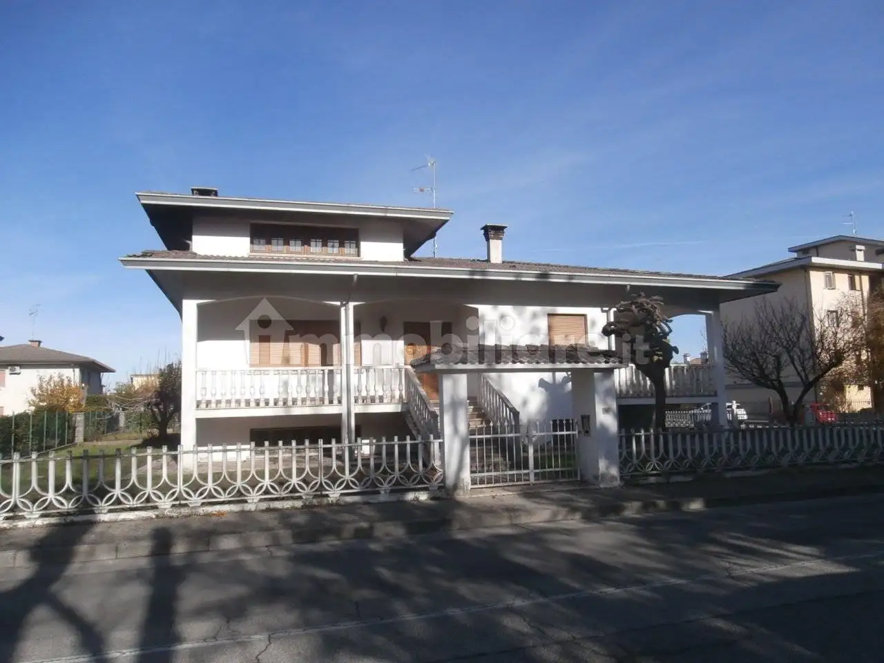 Villa unifamiliare, buono stato, 254 m², Centro, Concordia Sagittaria - foto 2