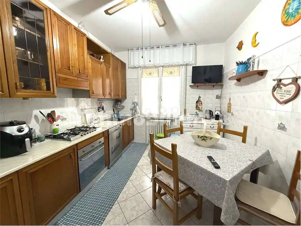 Quadrilocale via Magellano, 31, Stadio - Acquedotto, Carpi - foto 2