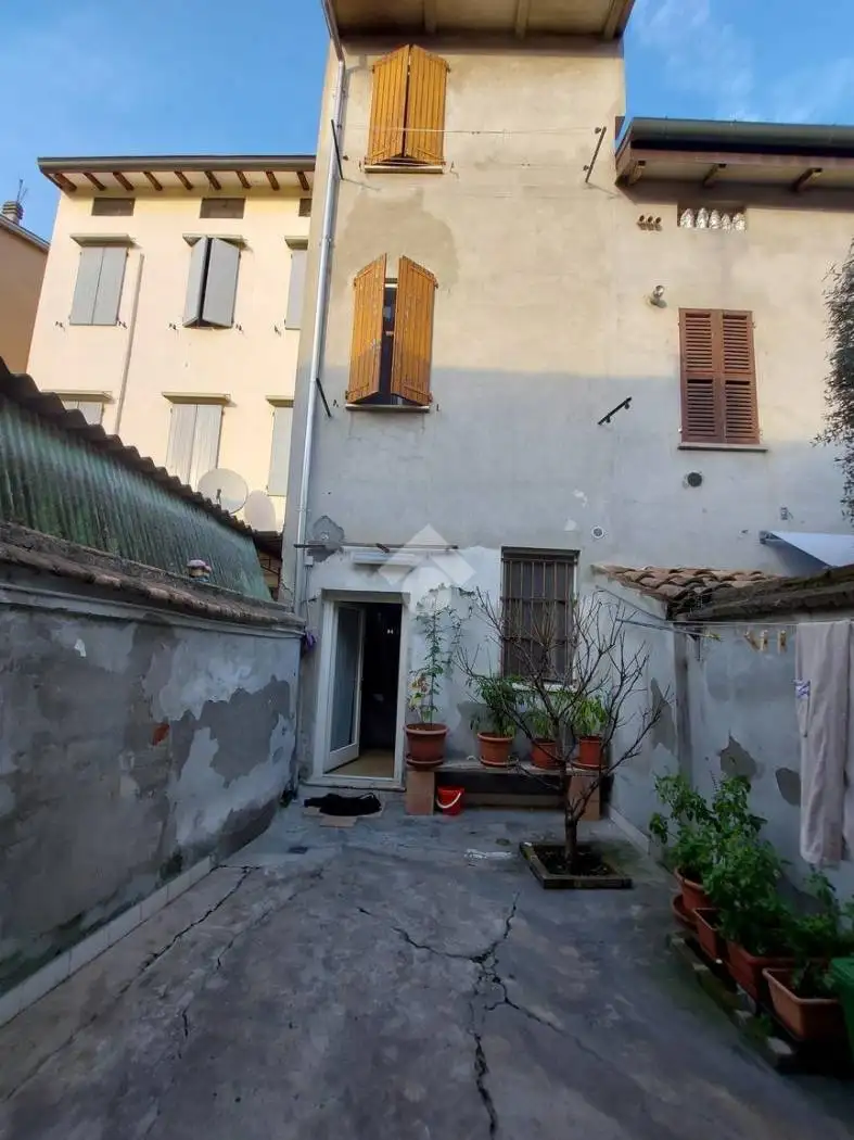 Terratetto plurifamiliare via P. L. Belloni 18, Centro, Colorno - foto 3