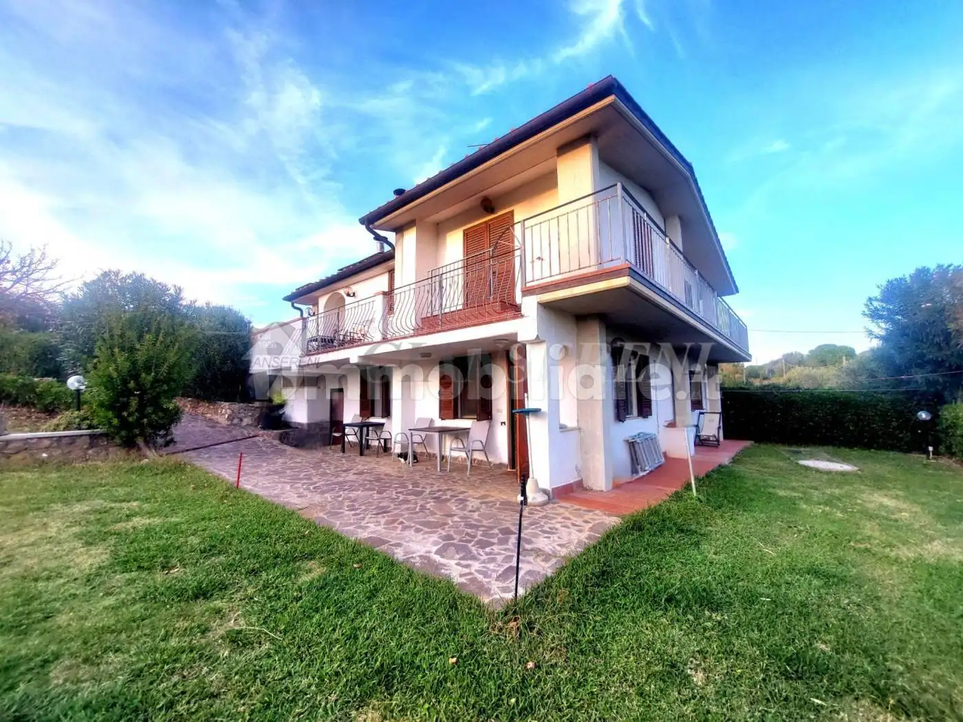 Villa in vendita a Follonica