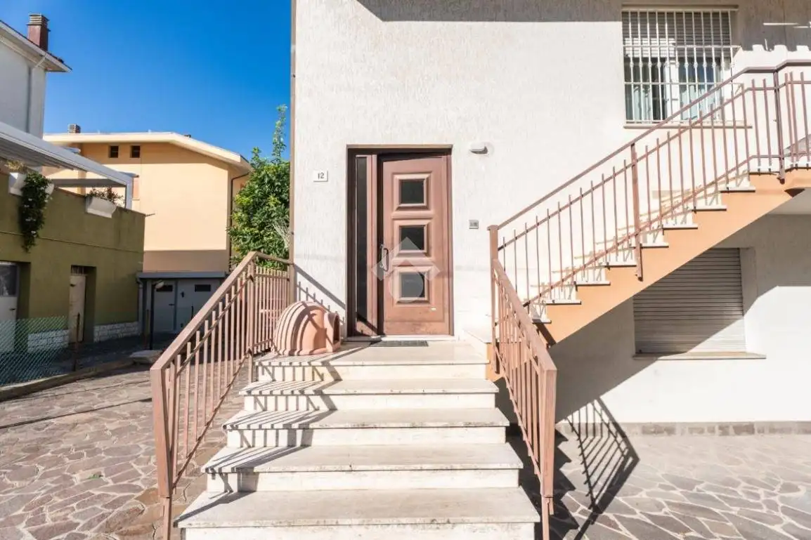 Villa in vendita a Rimini