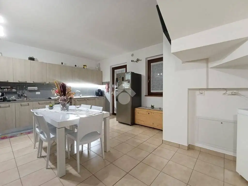 Appartamento in vendita a Pineto