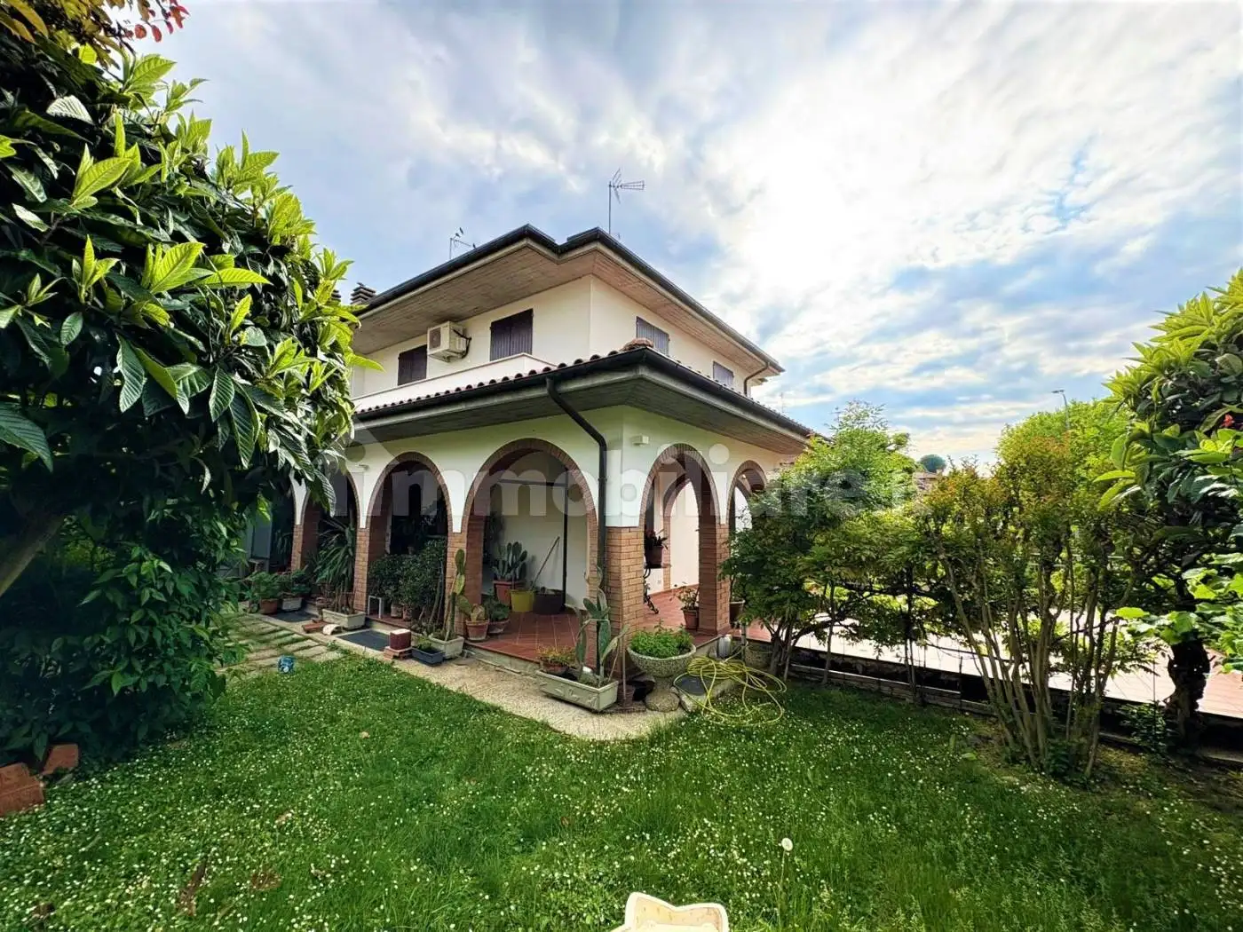 Villa in vendita a Castel San Pietro Terme