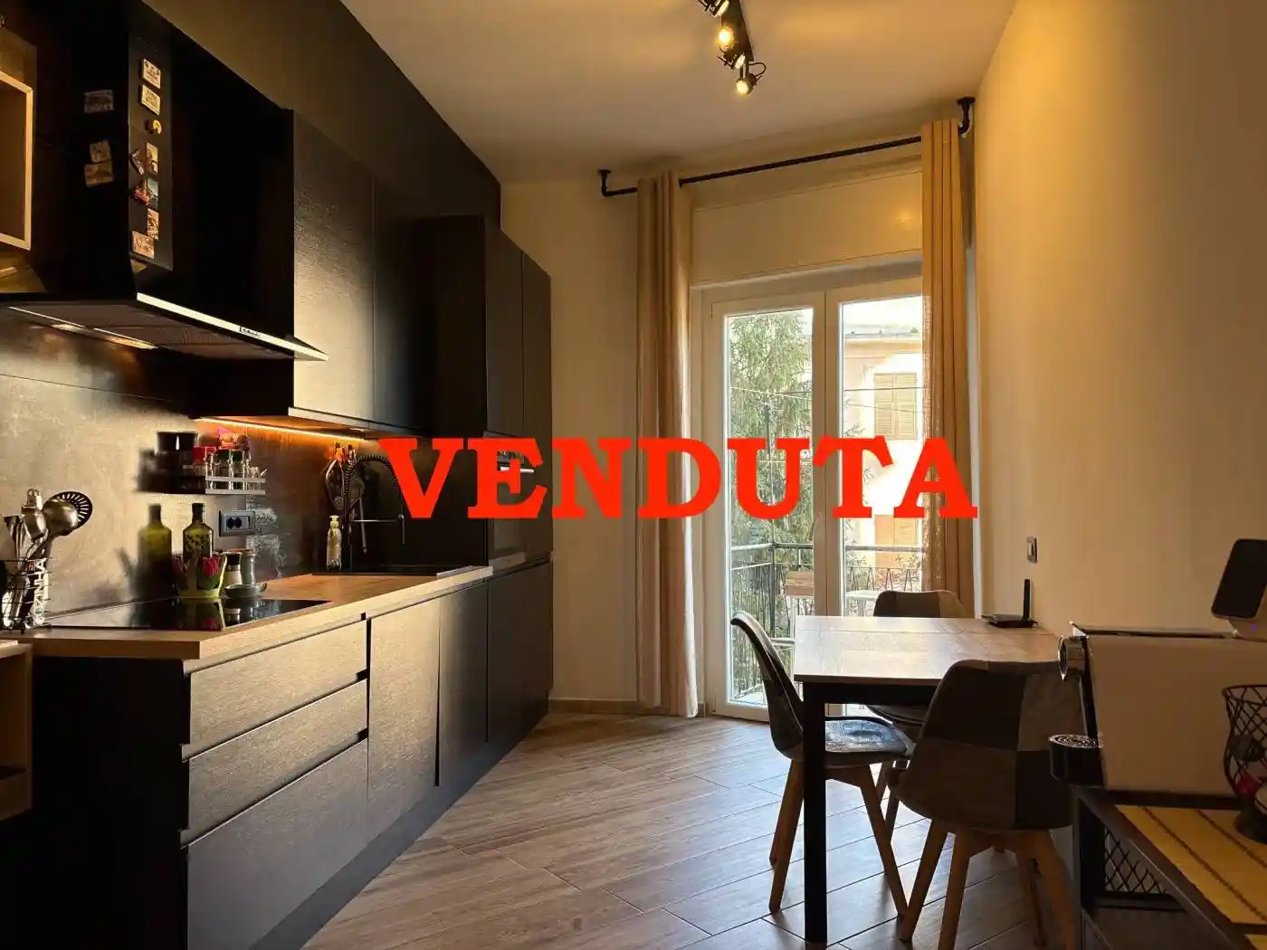 Appartamento in vendita a Genova