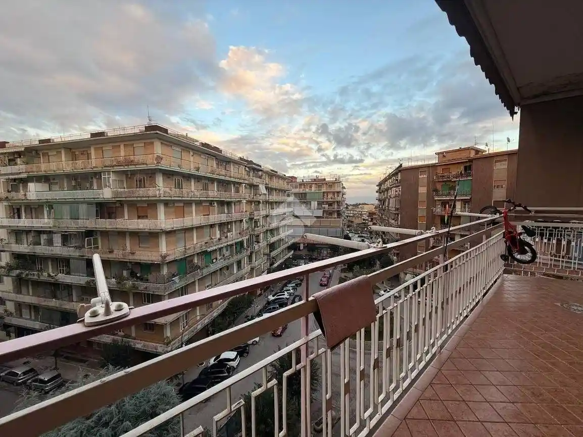 Trilocale via Francesco Giordani 19, Casavatore - foto 4