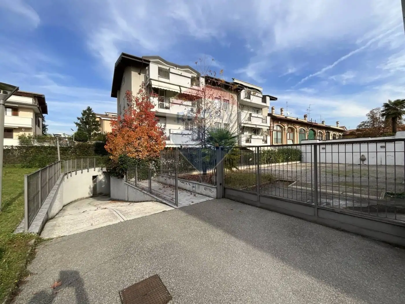 Trilocale via Sant'Anna 26, Centro, Arese - foto 2