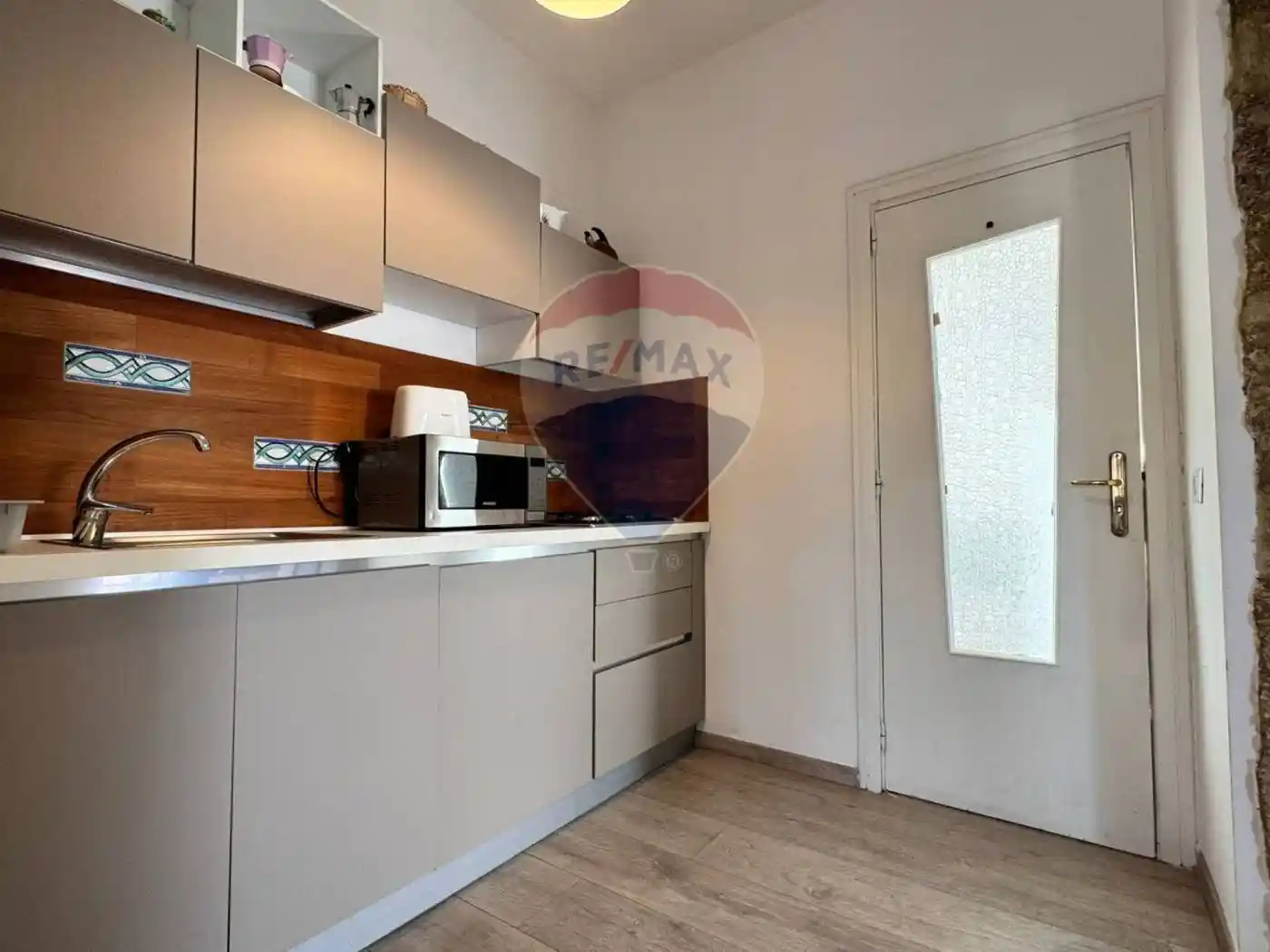 Bilocale Vico Tre Regine 56, Quartieri Spagnoli, Napoli - foto 3