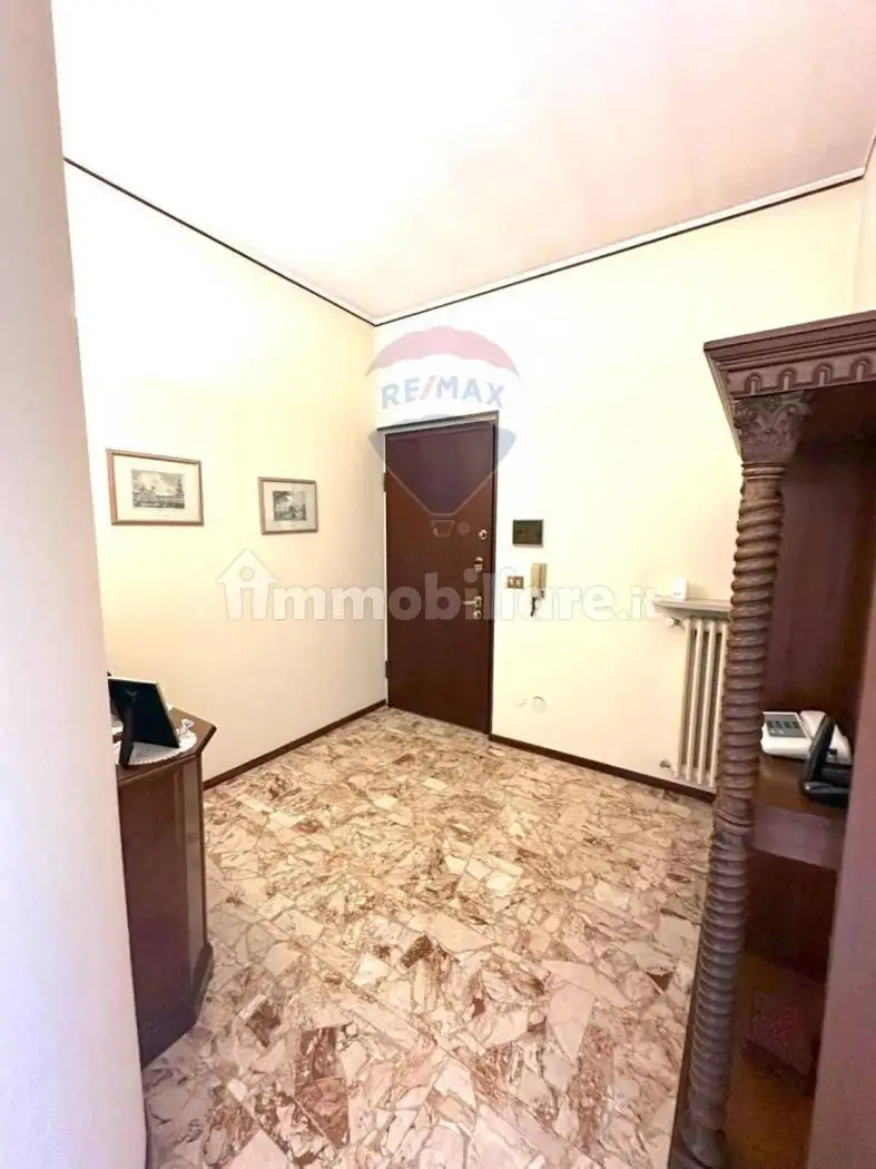 Villa bifamiliare via Papa Giovanni XXIII 30, Cerano - foto 2