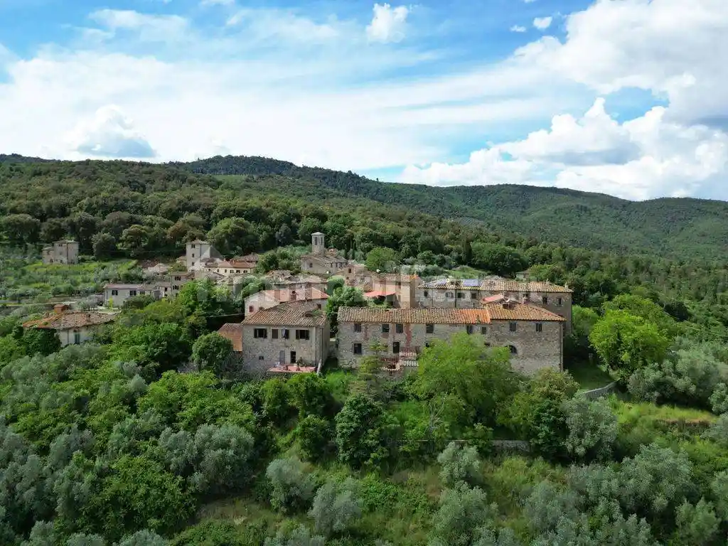 Rustico - Casale in vendita a Bucine
