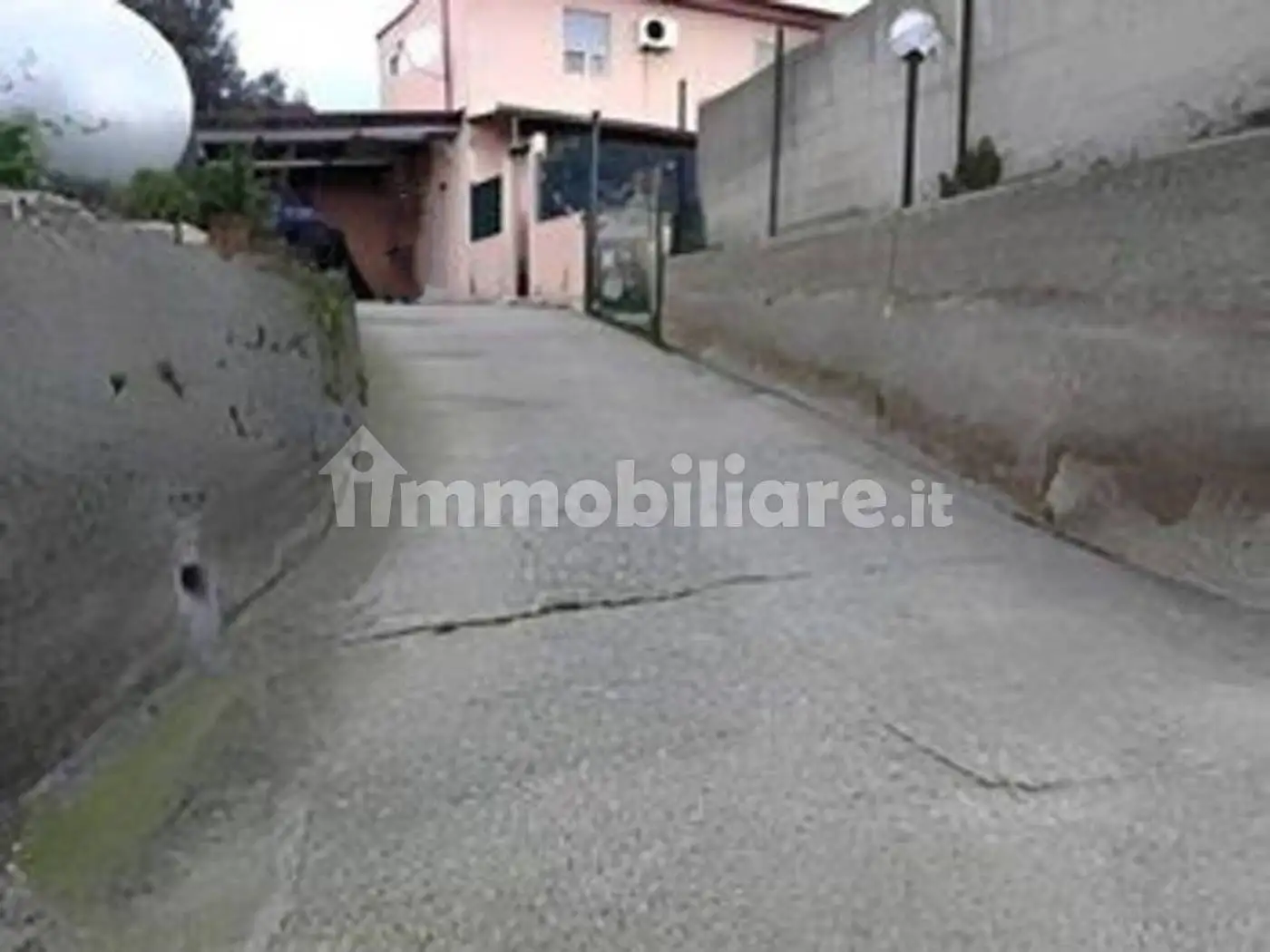 Casa indipendente in asta a Messina