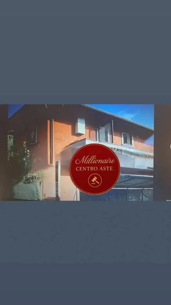 Appartamento in asta a Massa