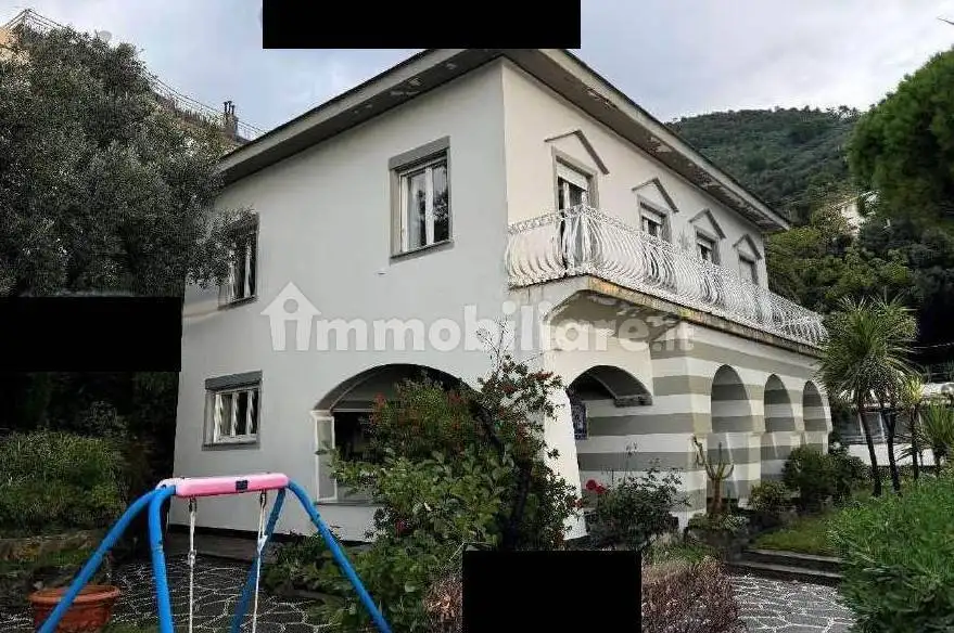 Villa in asta a Pieve Ligure