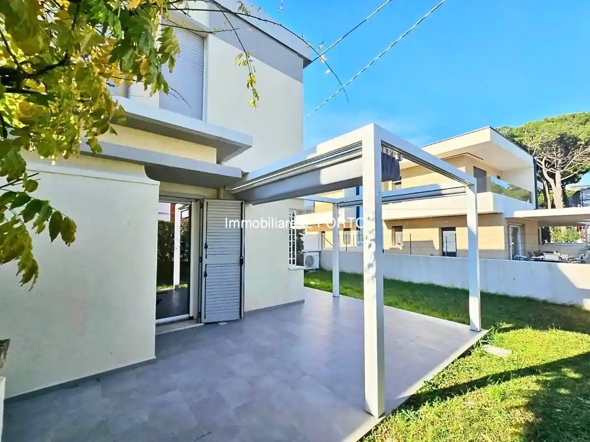 Villa in vendita a Comacchio