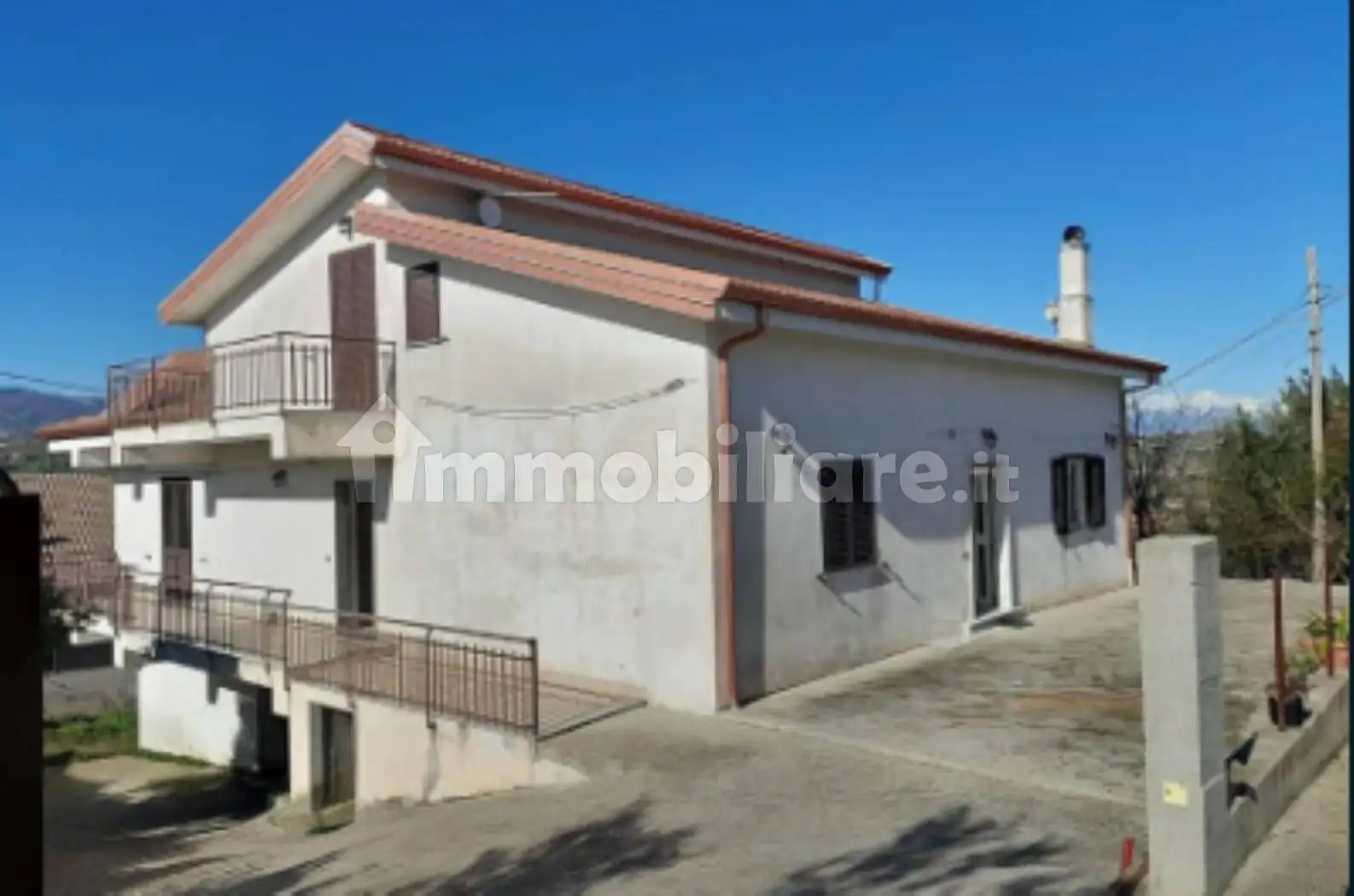 Appartamento in asta a Lattarico