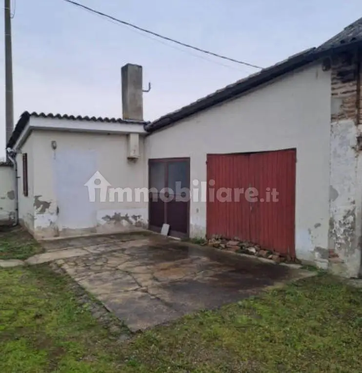 Appartamento in asta a Zeme