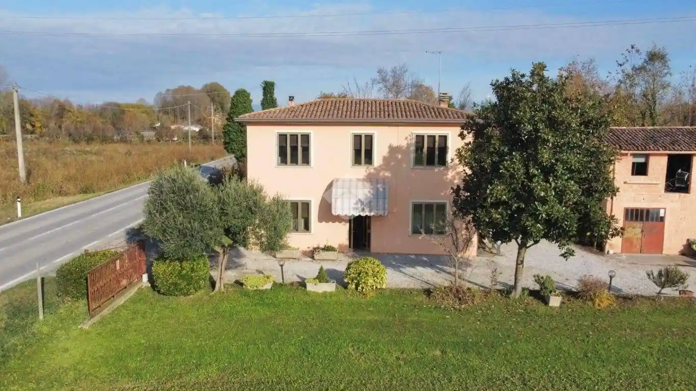 Villa unifamiliare via Sant'Ambrogio 127, Trebaseleghe - foto 3