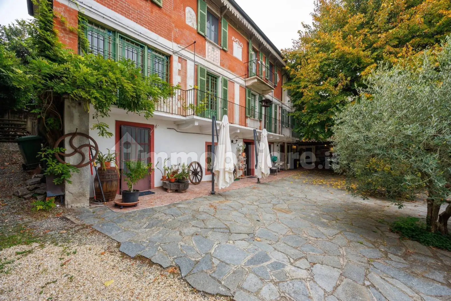 Casa indipendente in vendita a Albugnano