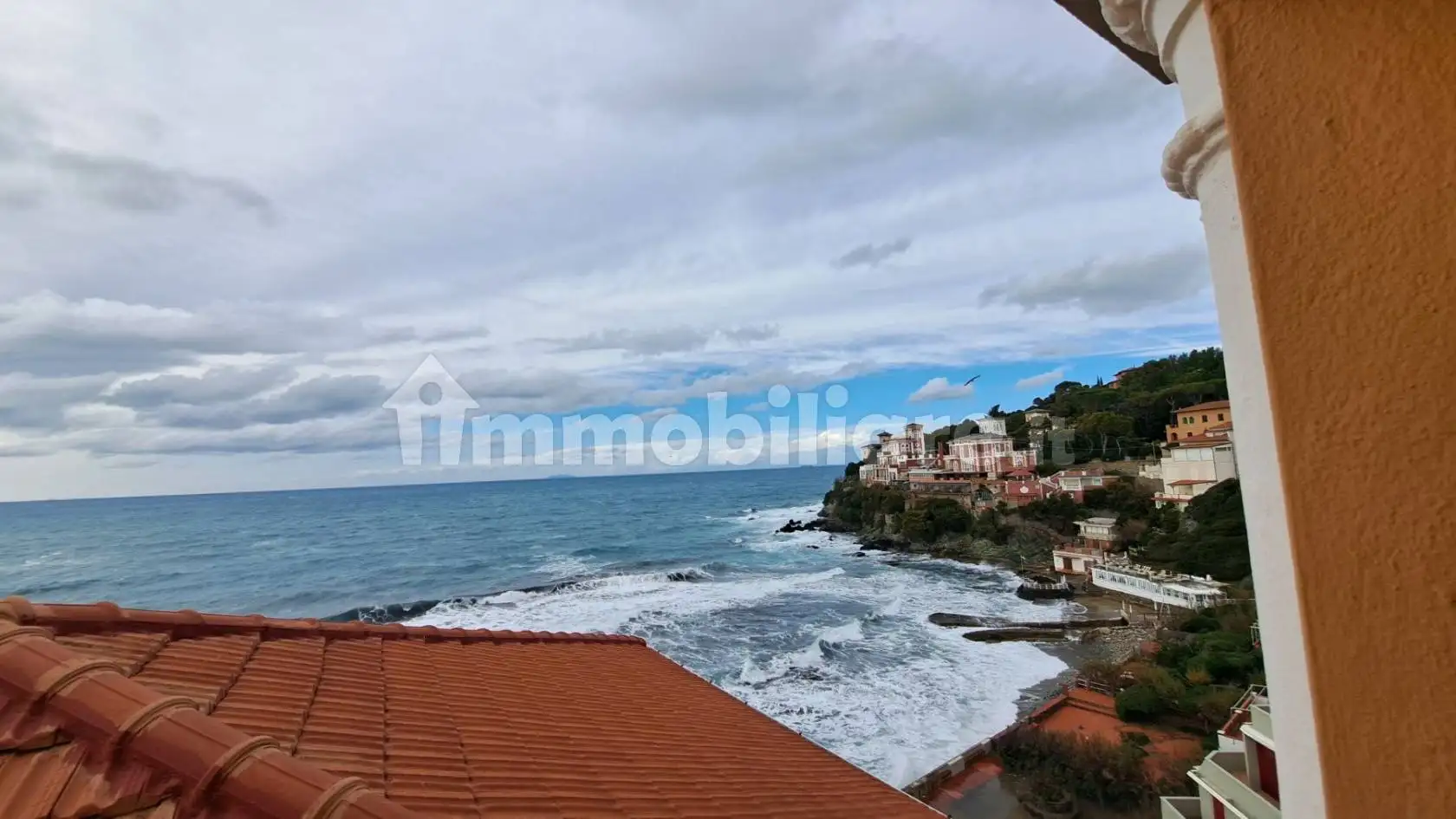 Appartamento in vendita a Rosignano Marittimo