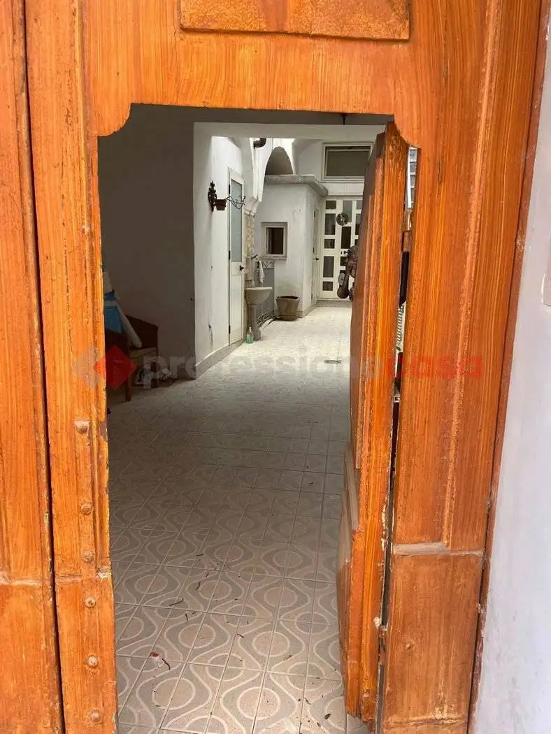 Palazzo - Edificio in vendita a Pignataro Maggiore