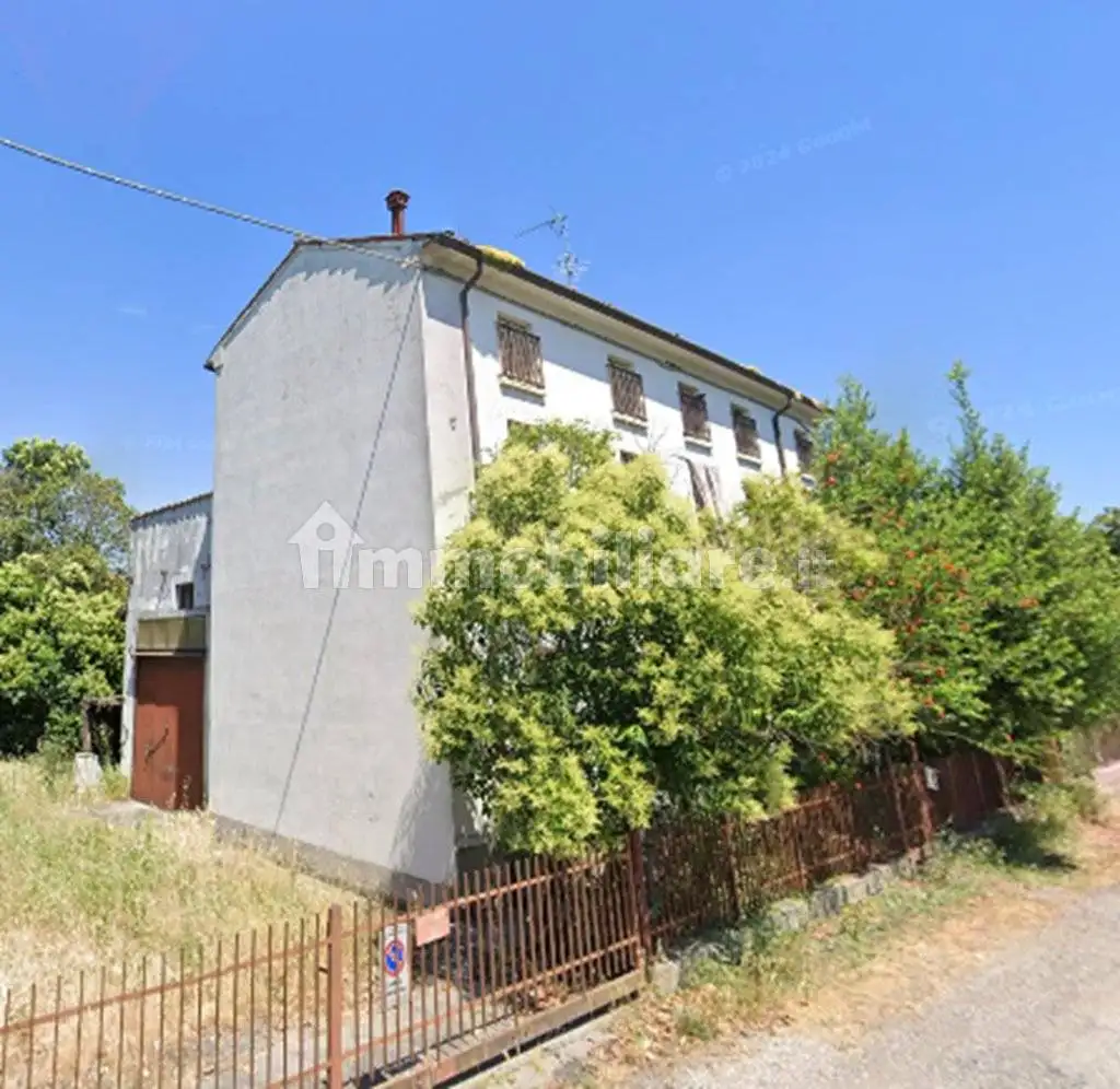 Villa in asta a San Benedetto Po