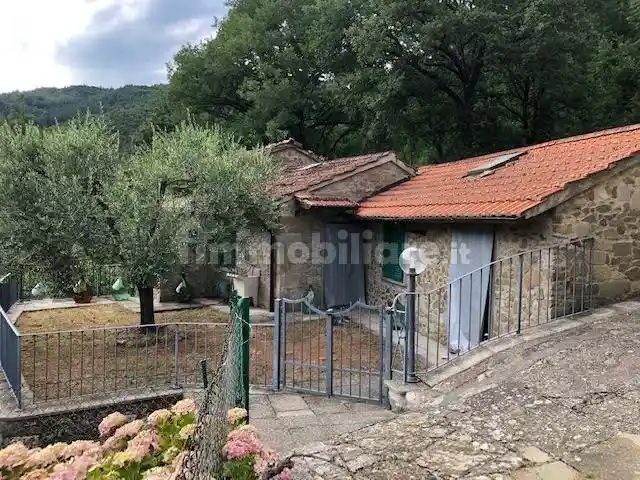 Casa indipendente in vendita a Bibbiena