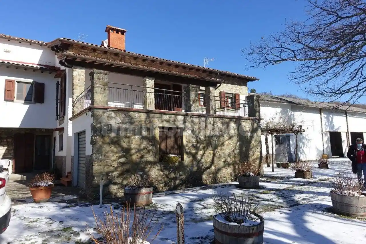 Casa indipendente in vendita a Poppi