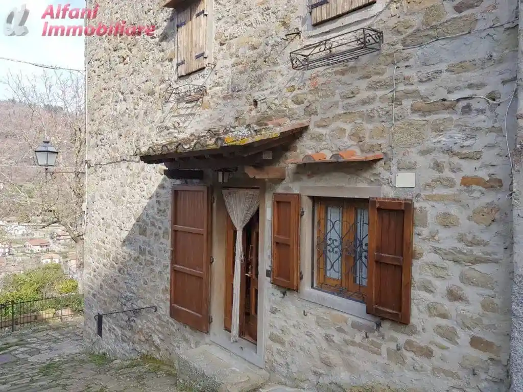 Appartamento in vendita a Castel San Niccolò