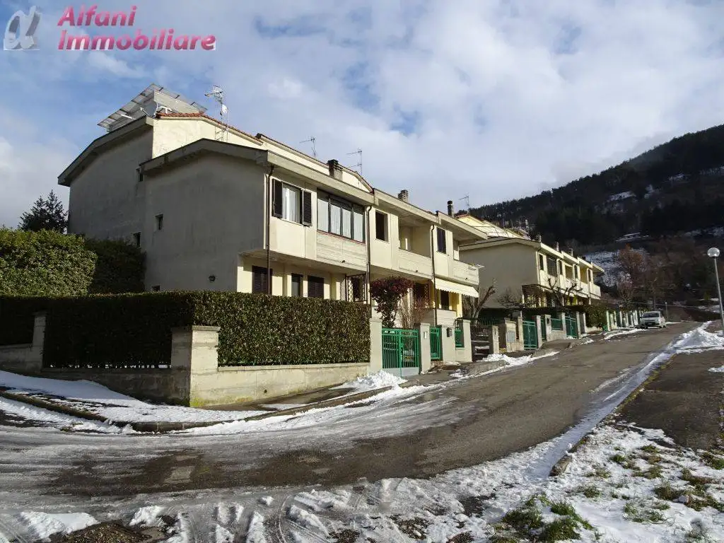 Villa a schiera 5 locali, buono stato, Chitignano - foto 3