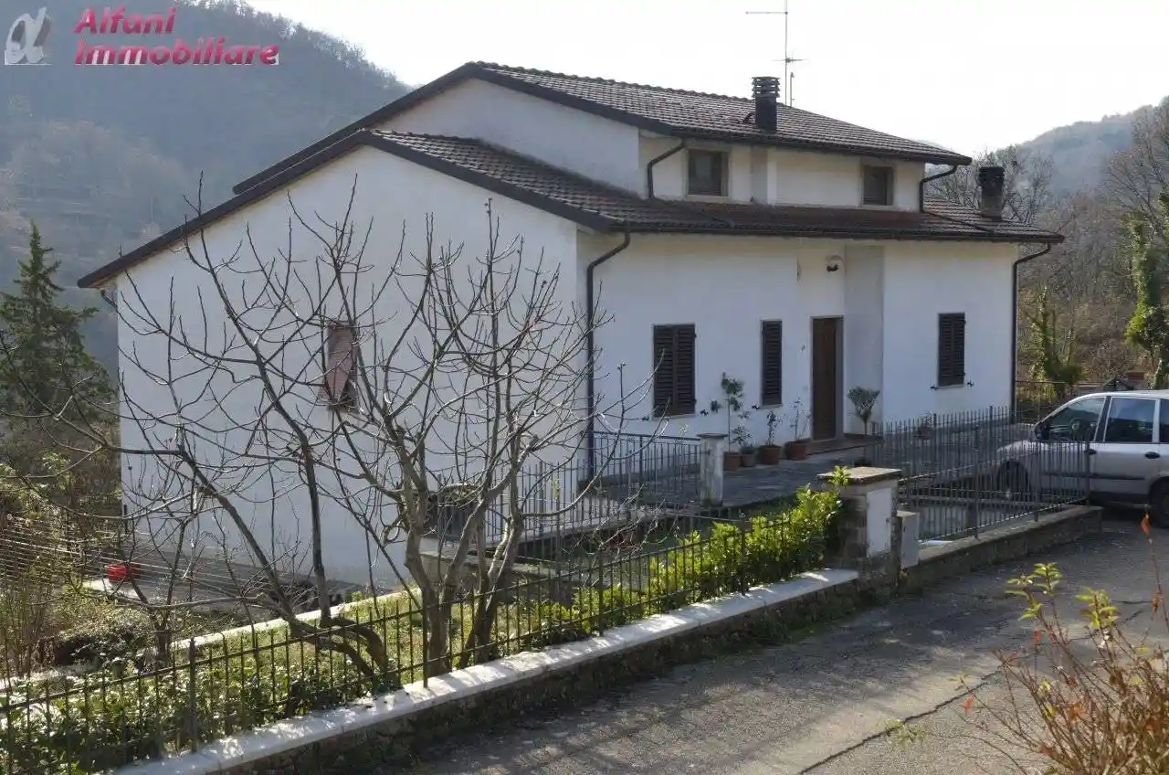 Villa in vendita a Talla