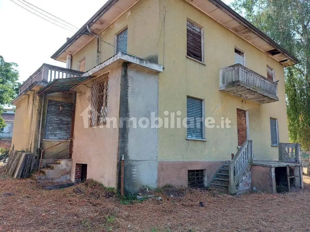 Rustico - Casale in vendita a Santena