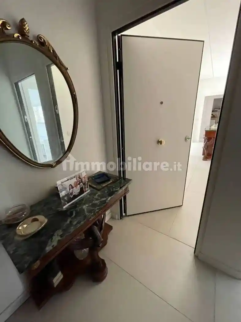 Trilocale via Andrea Doria, 12, Fuorigrotta, Napoli - foto 4