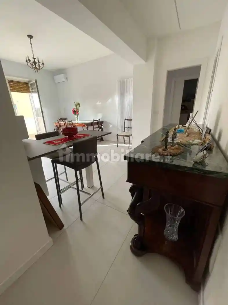 Trilocale via Andrea Doria, 12, Fuorigrotta, Napoli - foto 5