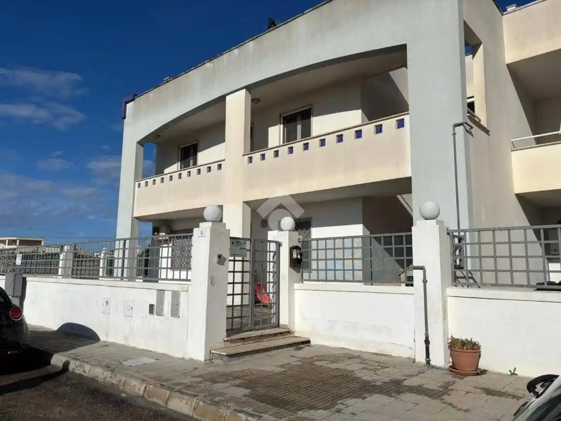 Villa bifamiliare via A. Gramsci 32, Alezio - foto 3