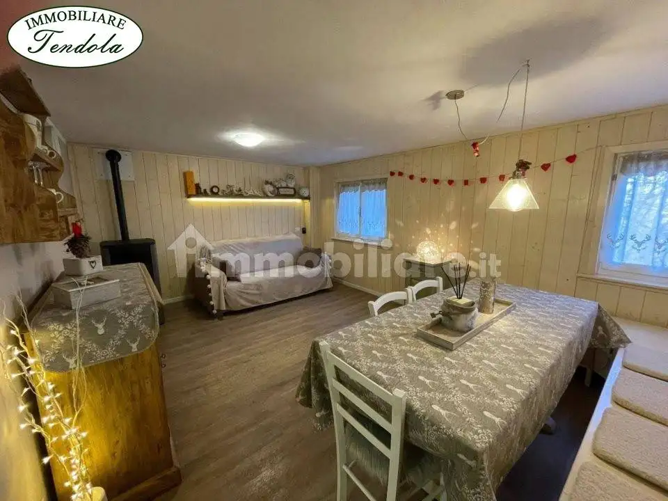 Appartamento in vendita a Ventasso