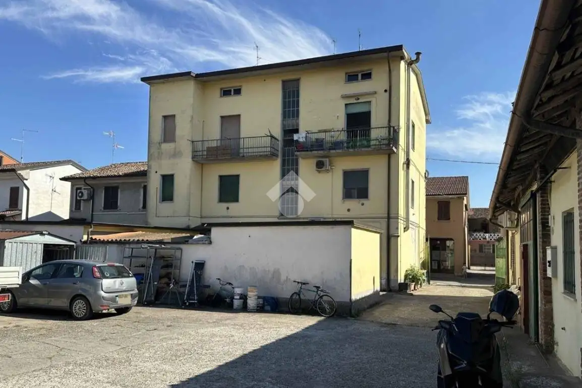 Terratetto unifamiliare via Giuseppe Mazzini 35, Centro, Bagnolo Cremasco - foto 2