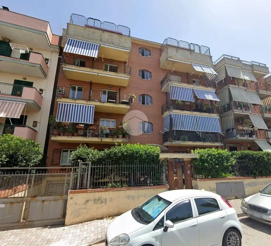 Trilocale viale Geranei 2, Centro, Cercola - foto 3