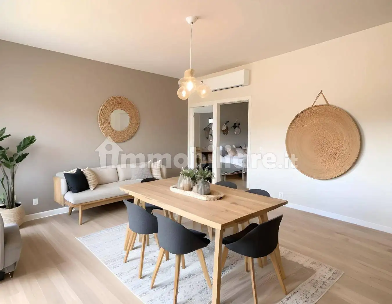 Appartamento in vendita a Biandronno