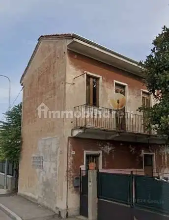 Casa indipendente in vendita a Busto Arsizio
