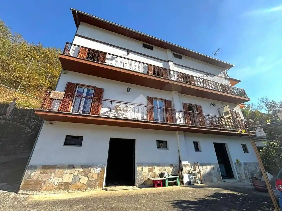 Palazzo - Edificio in vendita a Subiaco