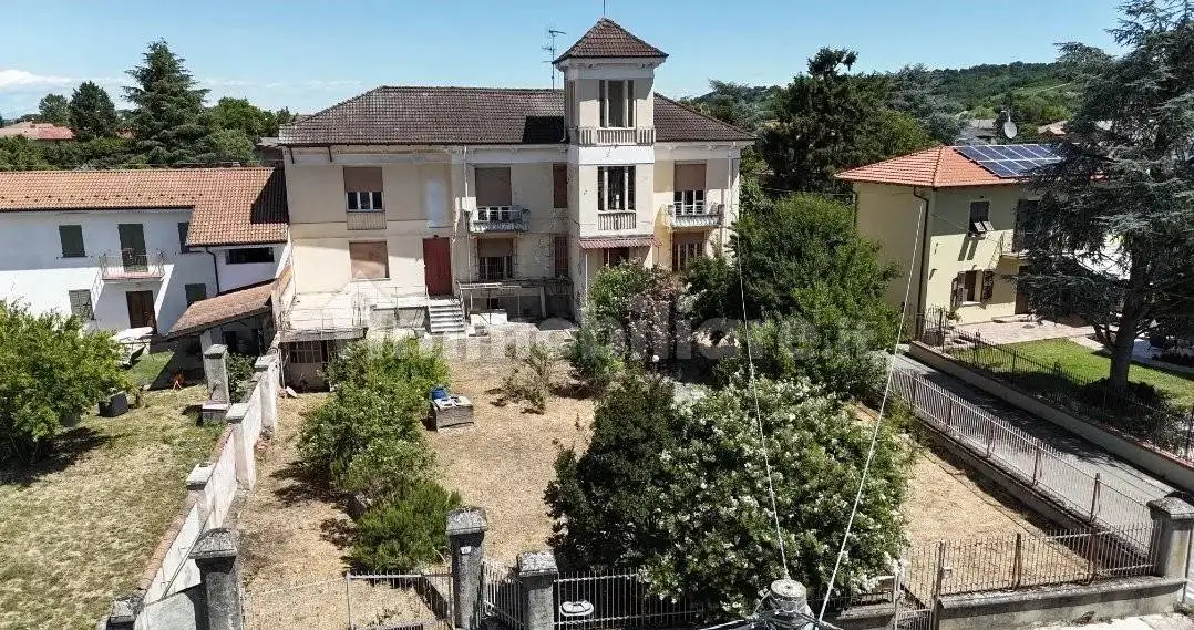 Casa indipendente in vendita a Rivalta Bormida