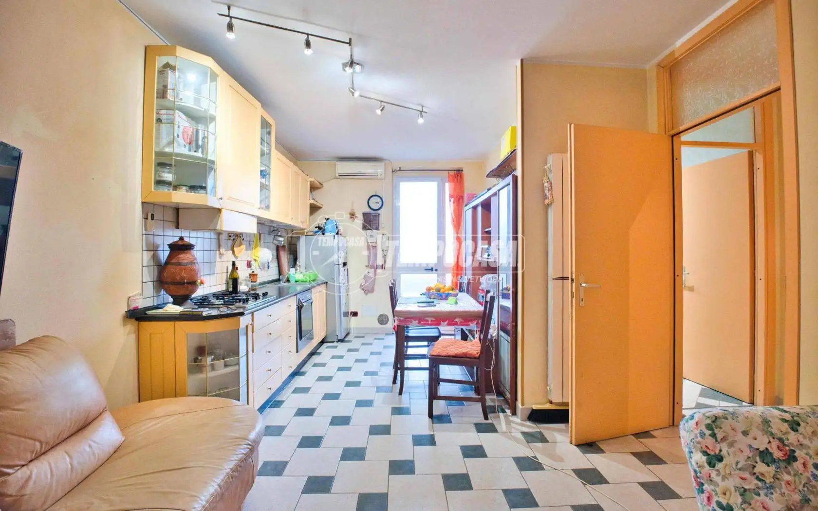 Appartamento in vendita a Novara