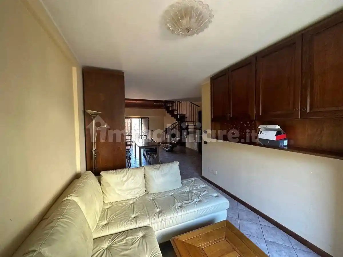 Villa a schiera Villetta su tre livelli in via Grabher, 14, Borgo Rivo, Terni - foto 2