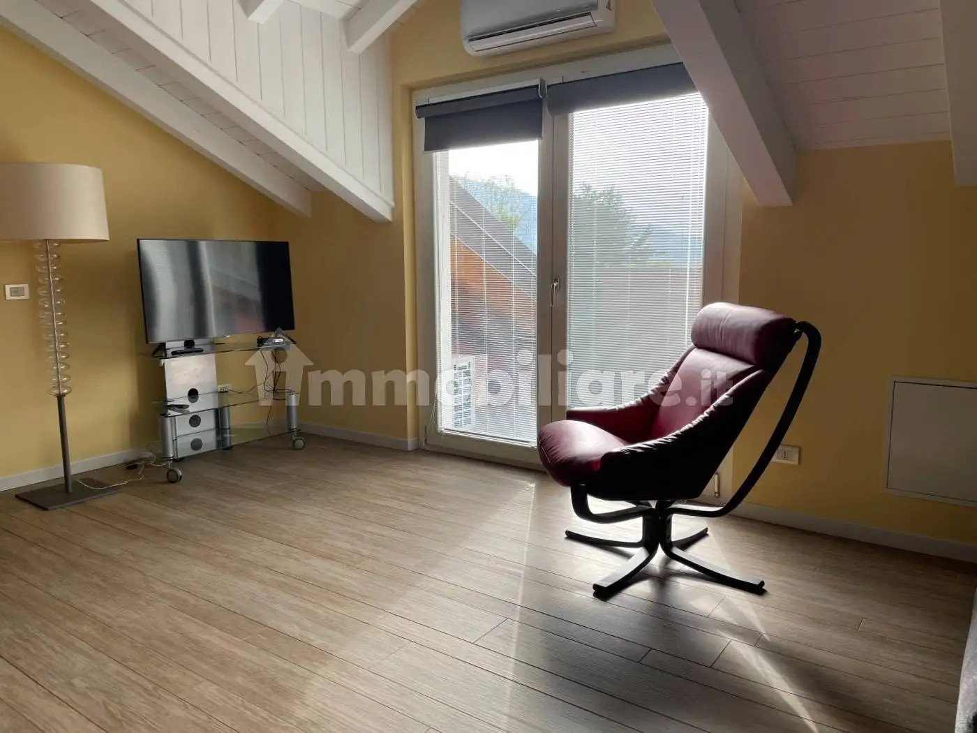 Attico ottimo stato, 129 m², Centro, Cambiasca - foto 3